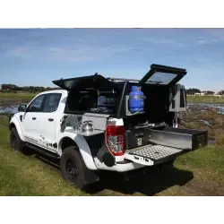 Hardtop Adventure noir lisse Toyota Hilux 2005-2015 double cabine Alu-Cab